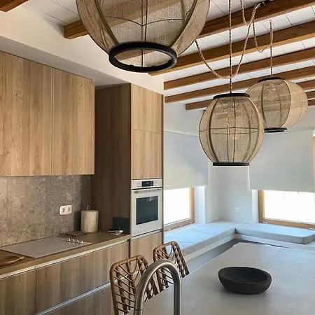 Theros House Holiday home